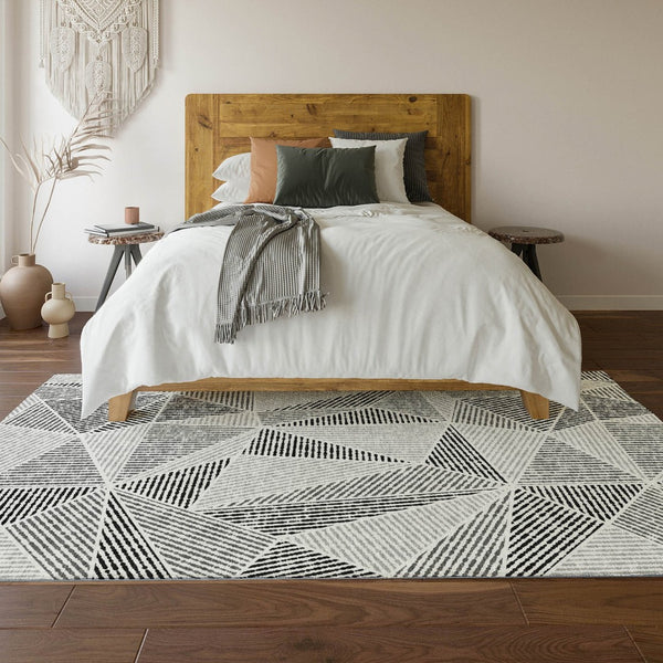 HomeRoots 9' X 12' Stylish Pewter & Silver Geometric Washable Area Rug with UV Protection for High-Traffic Homes 651988