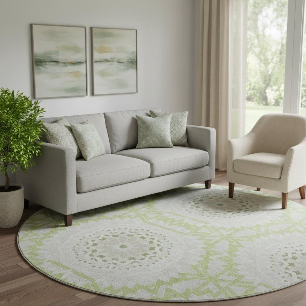 HomeRoots 8' Artichoke Green & Ivory Geometric Round Rug - Washable, UV-Resistant, Ideal for High-Traffic Areas 652182