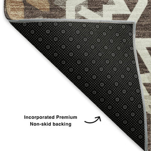 HomeRoots 5' Chocolate and Ivory Geometric Area Rug – Washable, UV-Protected, Perfect for Busy Homes! 652211