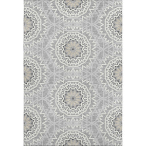 HomeRoots 5' Gray and Ivory Geometric Area Rug - Washable, UV Protected, Stain Resistant for High-Traffic Areas 652235
