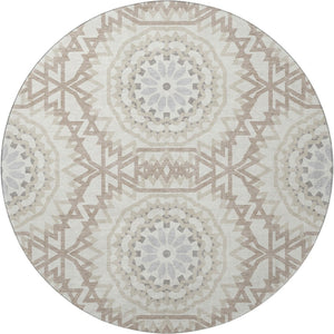 HomeRoots 8' Modern Ivory and Gray Geometric Washable Round Rug with UV Protection for High-Traffic Areas 652242