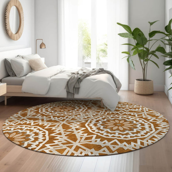 HomeRoots 8' Chili Red Geometric Round Rug - Washable, UV Protected, Stain Resistant for Modern Living Spaces 652278