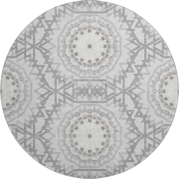 HomeRoots 8' Stylish Silver and Gray Geometric Washable Round Rug with UV Protection for Modern Homes 652290