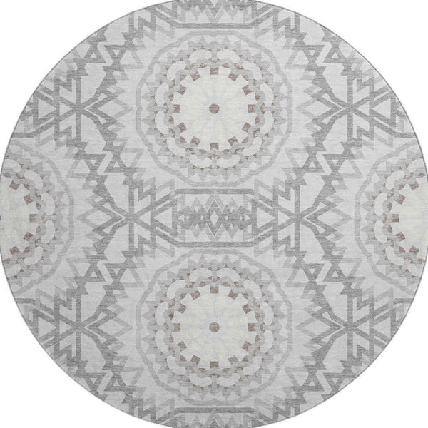 HomeRoots 8' Stylish Silver and Gray Geometric Washable Round Rug with UV Protection for Modern Homes 652290