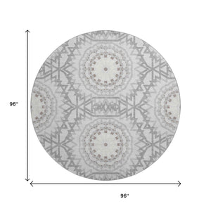 HomeRoots 8' Stylish Silver and Gray Geometric Washable Round Rug with UV Protection for Modern Homes 652290