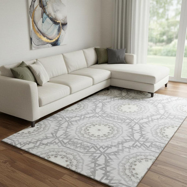 HomeRoots 9' X 12' Silver and Gray Geometric Washable Area Rug - Stylish, Durable, UV-Protected for High-Traffic Spaces 652292