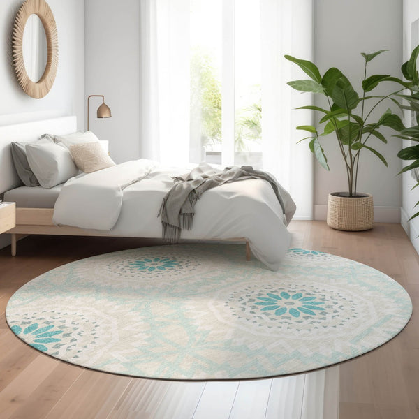 HomeRoots 8' Teal and Ivory Geometric Round Rug – Washable, UV Protected, Stylish & Durable for Any Room 652296