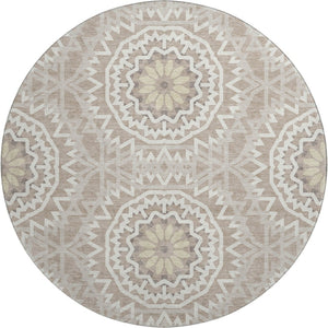 HomeRoots 8' Stylish Taupe and Ivory Geometric Round Rug - Washable, UV Protected, Perfect for Home & Patio 652302