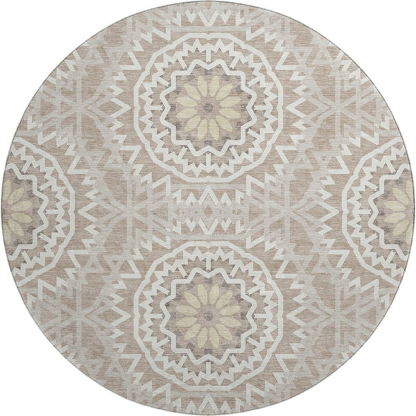 HomeRoots 8' Stylish Taupe and Ivory Geometric Round Rug - Washable, UV Protected, Perfect for Home & Patio 652302