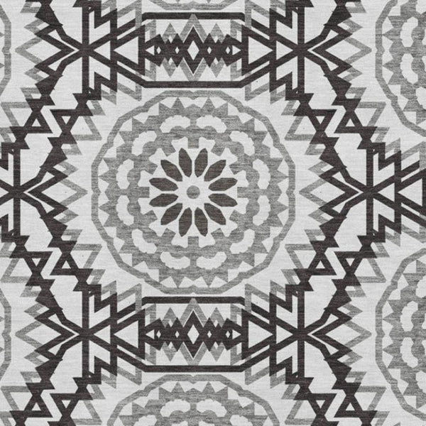 HomeRoots 5' X 8' Stylish Black and White Geometric Area Rug - Washable, UV Protected, Easy Care for Homes 652307