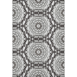 HomeRoots 5' X 8' Stylish Black and White Geometric Area Rug - Washable, UV Protected, Easy Care for Homes 652307