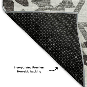 HomeRoots 10' X 14' White And Black Geometric Area Rug - Washable, UV Protected, Modern Style for High-Traffic Homes 652311