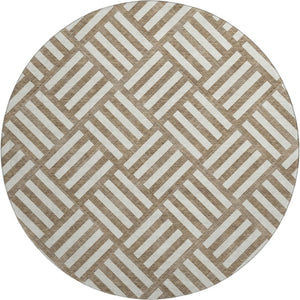 HomeRoots 8' Brown and Ivory Geometric Round Rug – Stylish, Washable, UV-Protected, Perfect for High-Traffic Areas! 652332