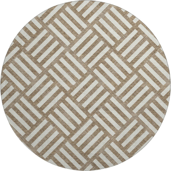 HomeRoots 8' Brown and Ivory Geometric Round Rug – Stylish, Washable, UV-Protected, Perfect for High-Traffic Areas! 652332