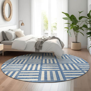 HomeRoots 8' Blue and Ivory Geometric Round Rug - Washable, Stain Resistant, UV Protected for Indoor/Outdoor Use 652338