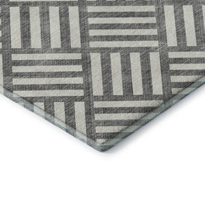 HomeRoots 8' Charcoal and Ivory Geometric Round Rug - Washable, UV Protected, Stylish, Family-Friendly Decor 652344