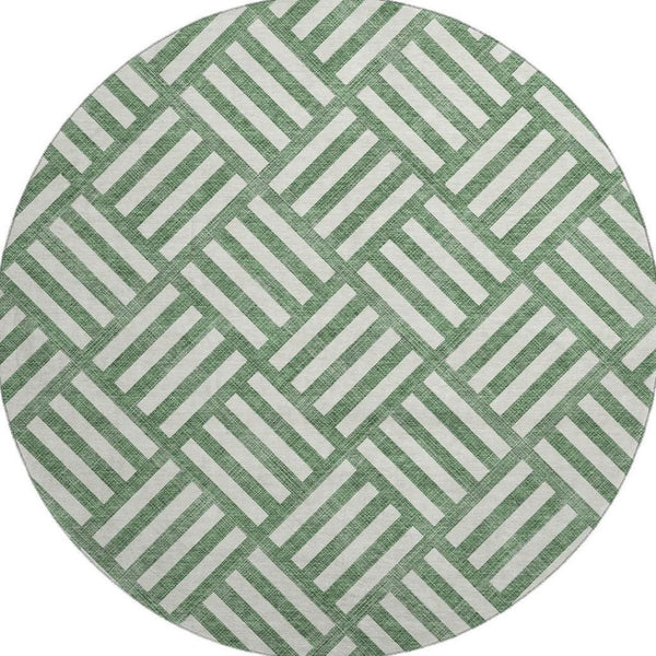 HomeRoots 8' Green and Ivory Geometric Washable Round Rug with UV Protection for Stylish Indoor & Outdoor Use 652350
