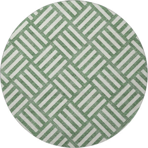 HomeRoots 8' Green and Ivory Geometric Washable Round Rug with UV Protection for Stylish Indoor & Outdoor Use 652350