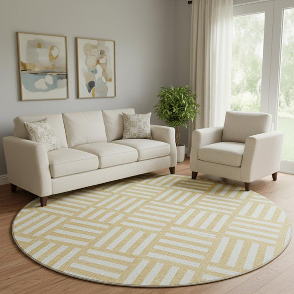HomeRoots 8' Gold And Ivory Geometric Washable Round Rug - UV Protected, Stain-Resistant for Indoor & Outdoor Use 652356