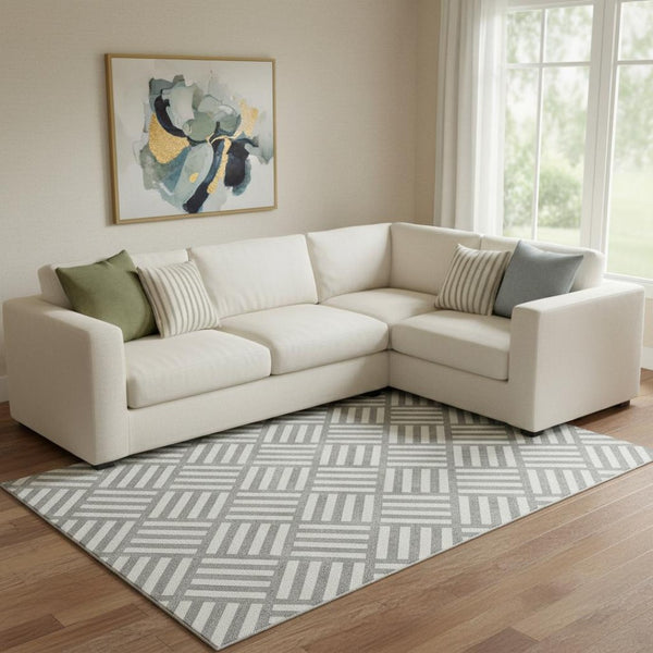 HomeRoots 8' X 10' Gray and Ivory Geometric Washable Area Rug with Stain Resistance and UV Protection Features 652363