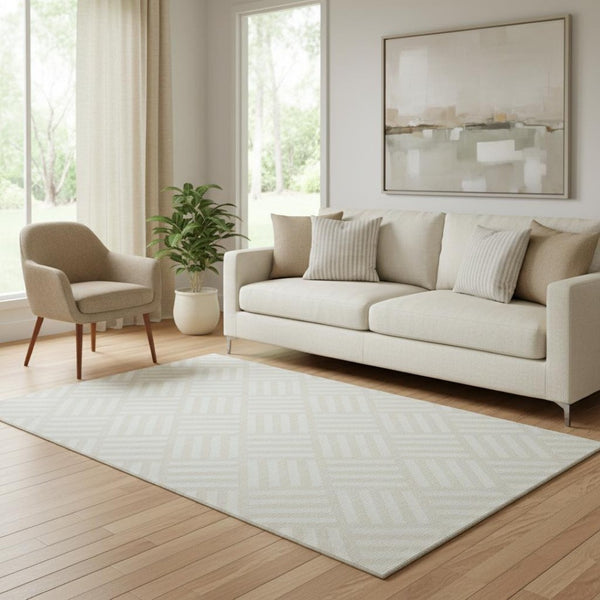 HomeRoots 5' X 8' Ivory and Beige Geometric Area Rug - Washable, Stain-Resistant, UV Protected for Homes 652367