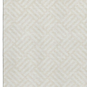 HomeRoots 8' X 10' Stylish Ivory & Beige Geometric Area Rug - Washable, UV-Protected, Family-Friendly Design! 652369