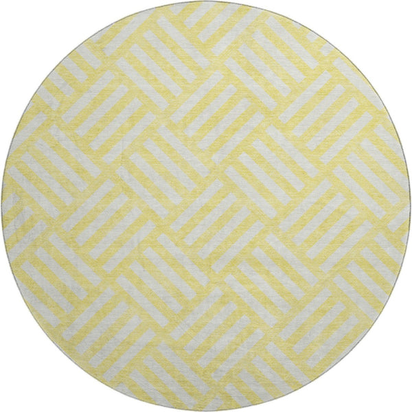 HomeRoots 8' Yellow And Ivory Geometric Round Rug - Washable, UV-Protected, Ideal for High-Traffic Spaces 652446