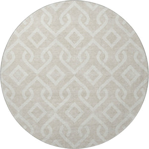 HomeRoots 8' Beige and Ivory Geometric Round Rug – Washable, UV Protected, Ideal for High-Traffic Spaces 652458