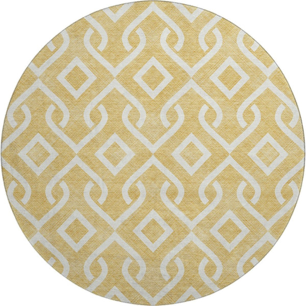 HomeRoots 8' Gold and Ivory Geometric Round Rug - Washable, UV Protected, Stain-Resistant for Modern Homes 652506
