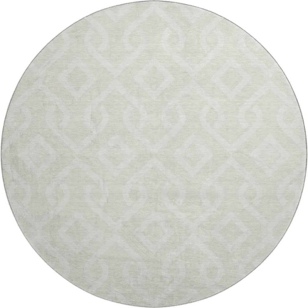 HomeRoots 8' Ivory and Beige Geometric Round Rug - Washable, UV Protected, Stylish, Durable for Modern Spaces 652518
