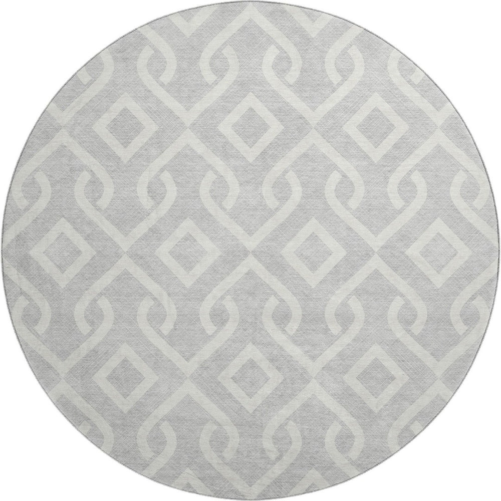 HomeRoots 8' Silver and Ivory Geometric Washable Round Rug - Durable, UV-Protected, Stain-Resistant Style 652584