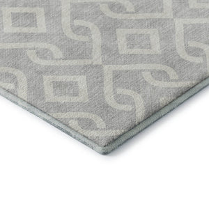 HomeRoots 8' X 10' Stylish Silver and Ivory Geometric Area Rug - Washable, UV Protected, Perfect for Any Room 652585