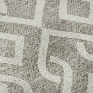 HomeRoots 8' X 10' Geometric Washable Area Rug in Taupe & Ivory – Durable, Stain-Resistant with UV Protection! 652597