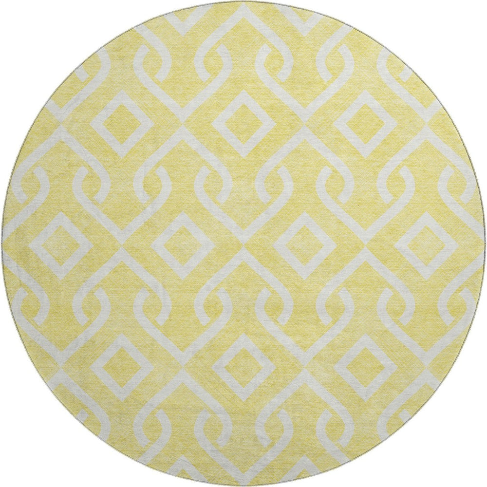 HomeRoots 8' Yellow and Ivory Geometric Round Rug - Washable, UV-Protected, Durable for High-Traffic Areas 652602