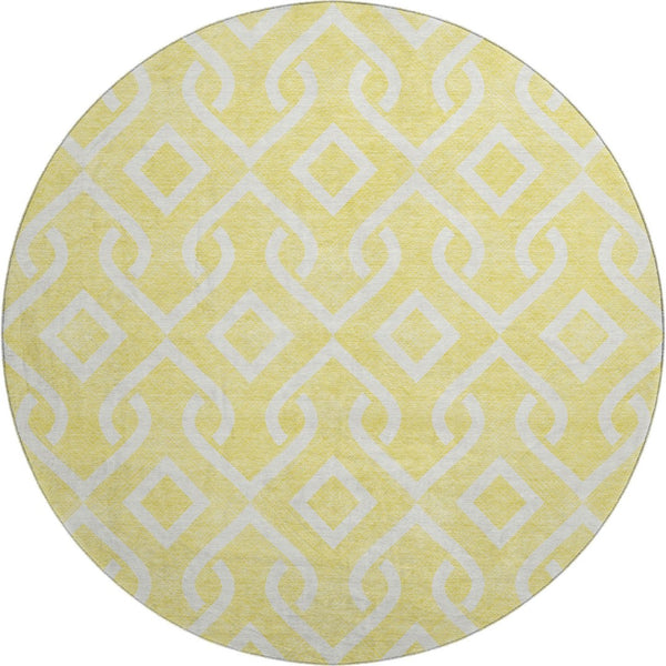 HomeRoots 8' Yellow and Ivory Geometric Round Rug - Washable, UV-Protected, Durable for High-Traffic Areas 652602