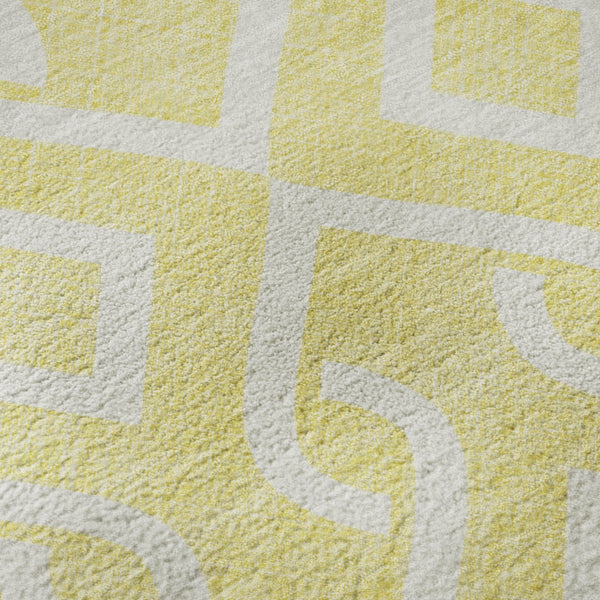 HomeRoots 10' X 14' Yellow Geometric Area Rug - Washable, UV-Protected, Stain-Resistant for Modern Homes 652605