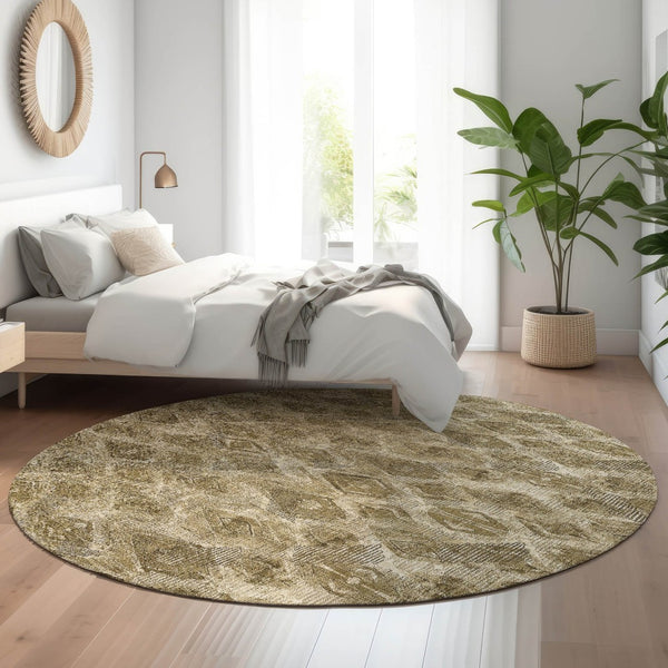 HomeRoots 8' Coffee and Beige Diamond Round Area Rug - Washable, Stain Resistant, UV Protected for Homes 652626