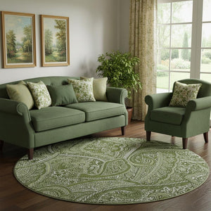 HomeRoots 8' Green And Ivory Paisley Washable Round Rug - Durable, Stain Resistant, UV Protected for All Spaces 652644