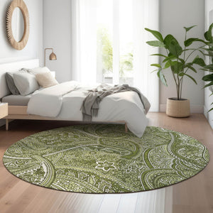 HomeRoots 8' Green And Ivory Paisley Washable Round Rug - Durable, Stain Resistant, UV Protected for All Spaces 652644