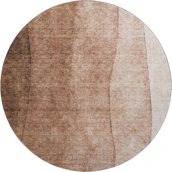 HomeRoots 8' Brown & Beige Ombre Round Rug - Washable, UV-Protected, Stain-Resistant for High-Traffic Areas 652710