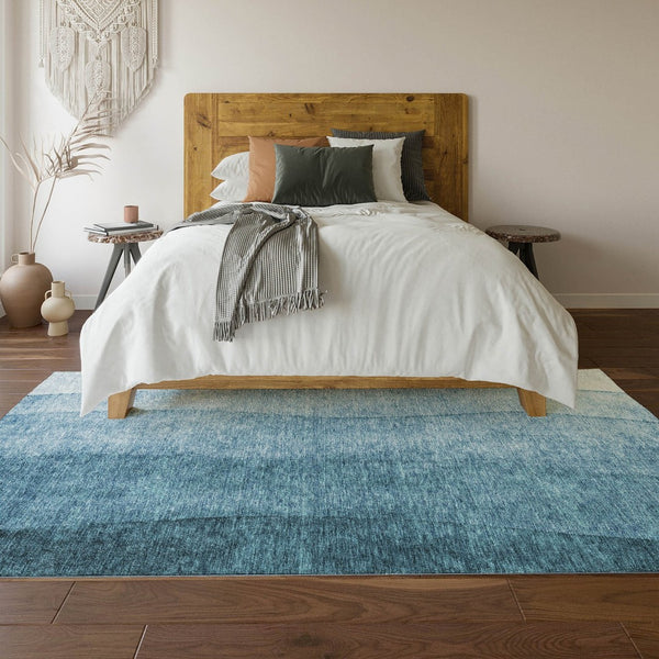 HomeRoots 8' X 10' Blue Ombre Area Rug - Washable, Stain-Resistant, UV-Protected for Indoor and Outdoor Use 652717