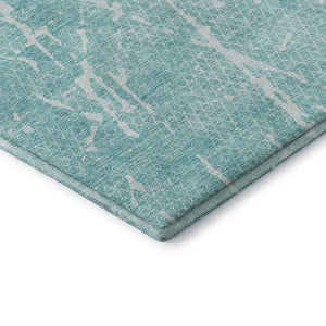 HomeRoots 8' Teal and Ivory Abstract Round Rug - Washable, UV Protected, Perfect for Kids and Pets! 652848