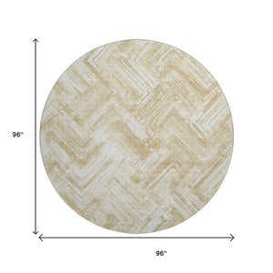 HomeRoots 8' Beige And Ivory Chevron Washable Round Rug - Durable, UV-Protected, Easy-Care for High-Traffic Areas 652872