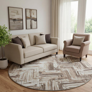 HomeRoots 8' Brown and Ivory Chevron Washable Round Rug - Stylish, Durable, UV-Protected for High-Traffic Areas 652878