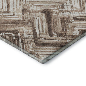 HomeRoots 8' Brown and Ivory Chevron Washable Round Rug - Stylish, Durable, UV-Protected for High-Traffic Areas 652878