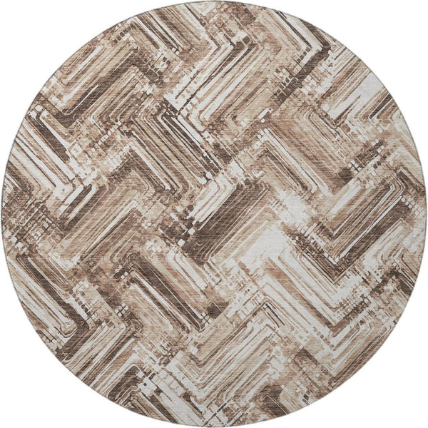 HomeRoots 8' Brown and Ivory Chevron Washable Round Rug - Stylish, Durable, UV-Protected for High-Traffic Areas 652878