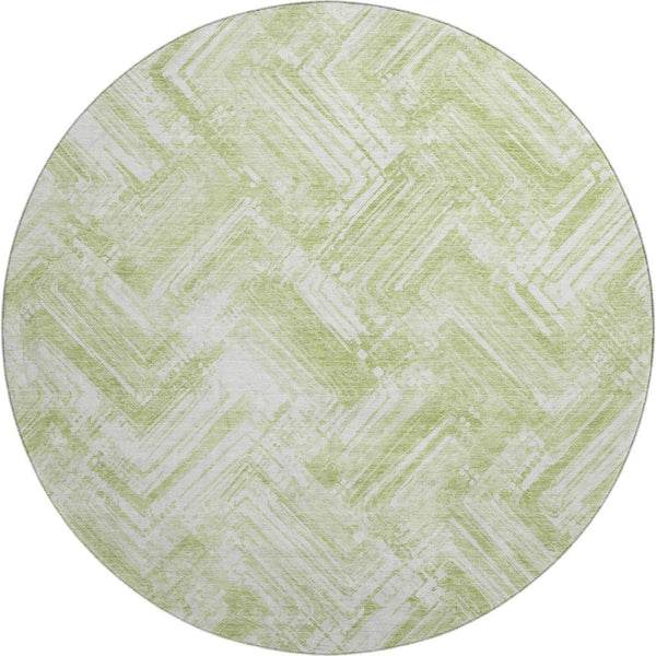 HomeRoots 8' Green and Ivory Chevron Round Rug - Washable, UV Protected, Durable Design for Modern Living Spaces 652890