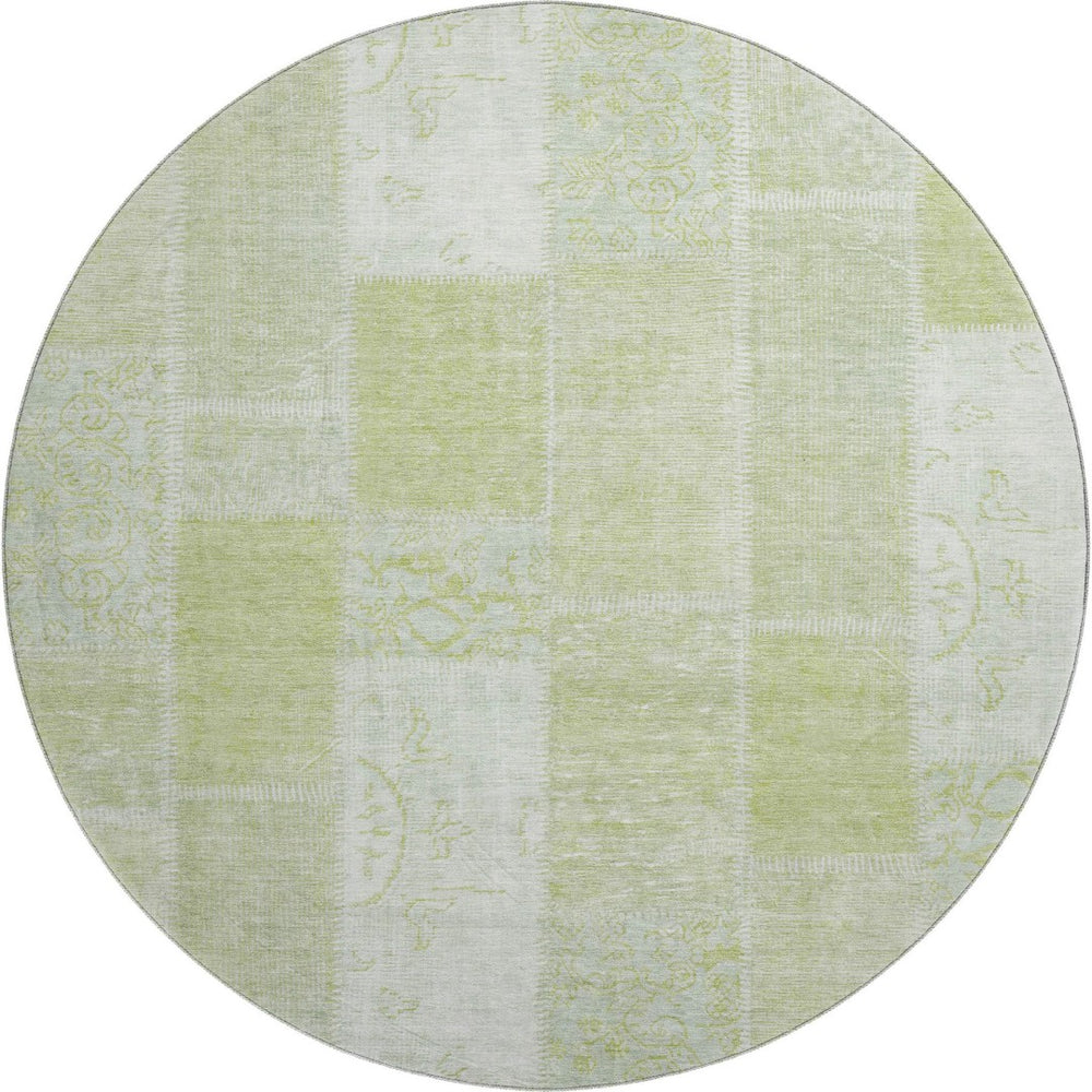 HomeRoots 8' Artichoke Green & Ivory Patchwork Round Rug - Washable, Stain Resistant & UV Protected Design 652908