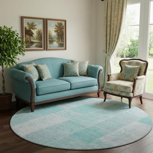 HomeRoots 8' Aqua and Ivory Patchwork Round Rug - Durable, Stain-Resistant, UV-Protected for Homes & Decor 652914