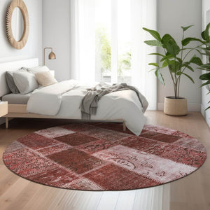 HomeRoots 8' Burgundy and Ivory Patchwork Round Rug – Washable, UV Protected, Perfect for Family Homes! 652920